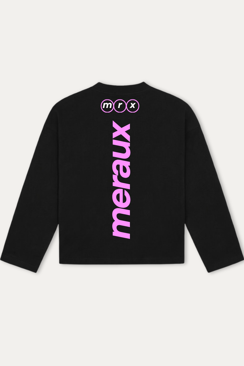 Rounded Longsleeved T-Shirt