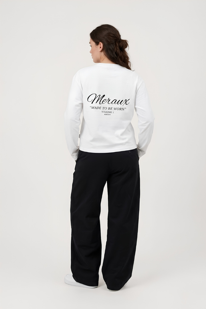 Script Longsleeve – White / Black