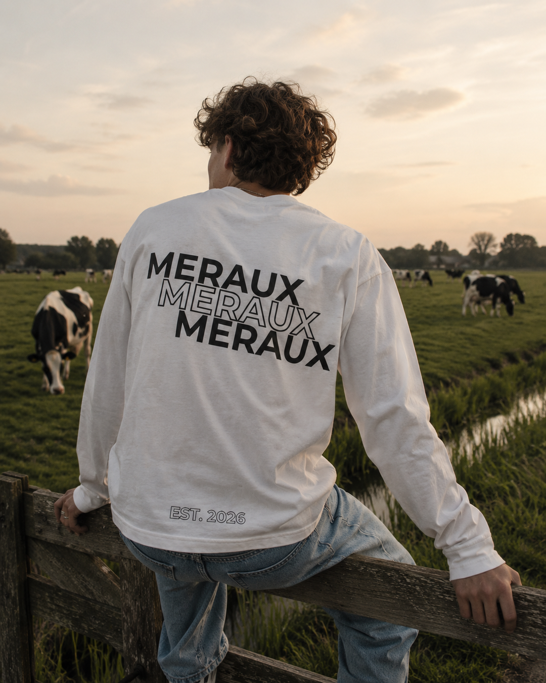 Arch Longsleeve – White / Black